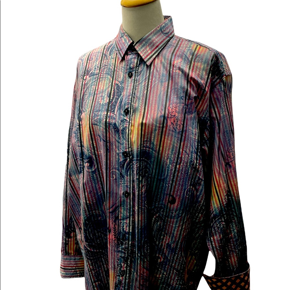Mizumi Men’s button down dress shirt with accent cuffs size XL